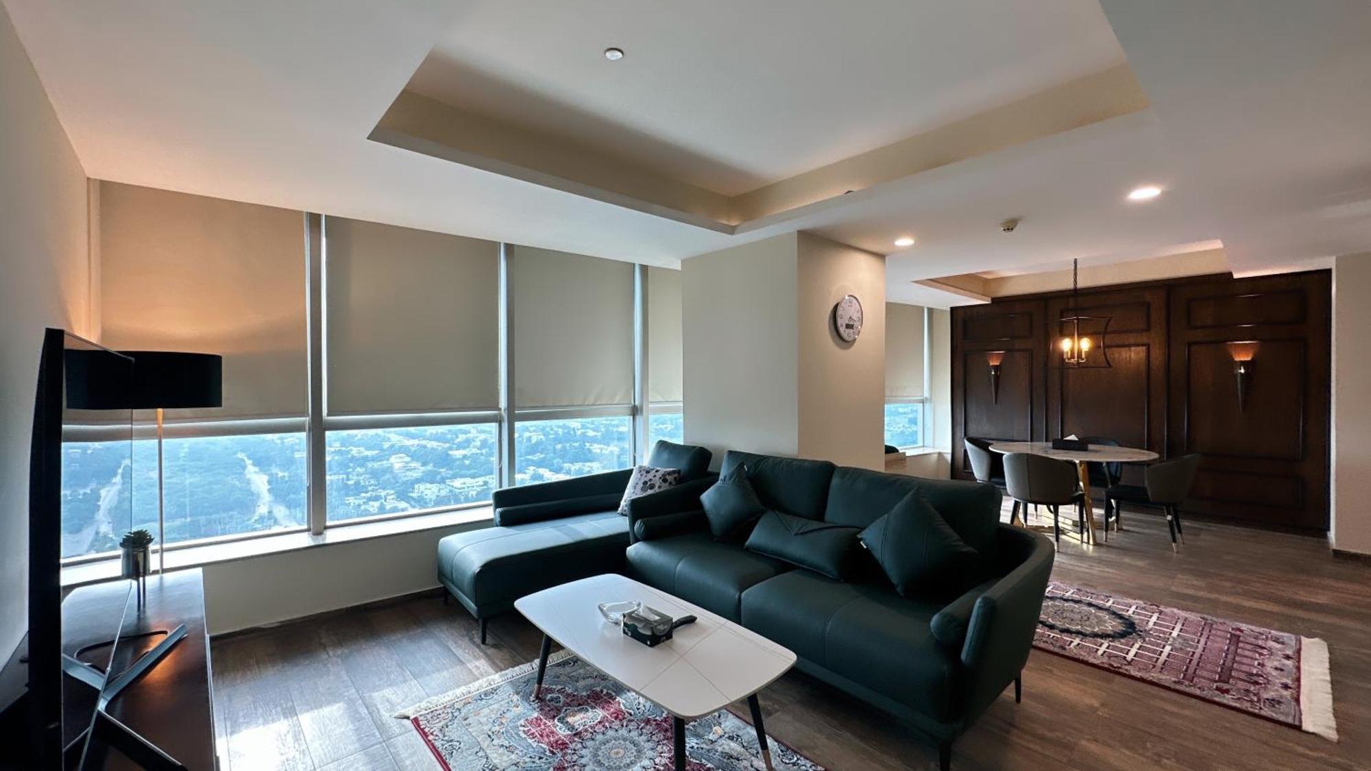 Centaurus Apartment City View Three Beds Islamabad Esterno foto