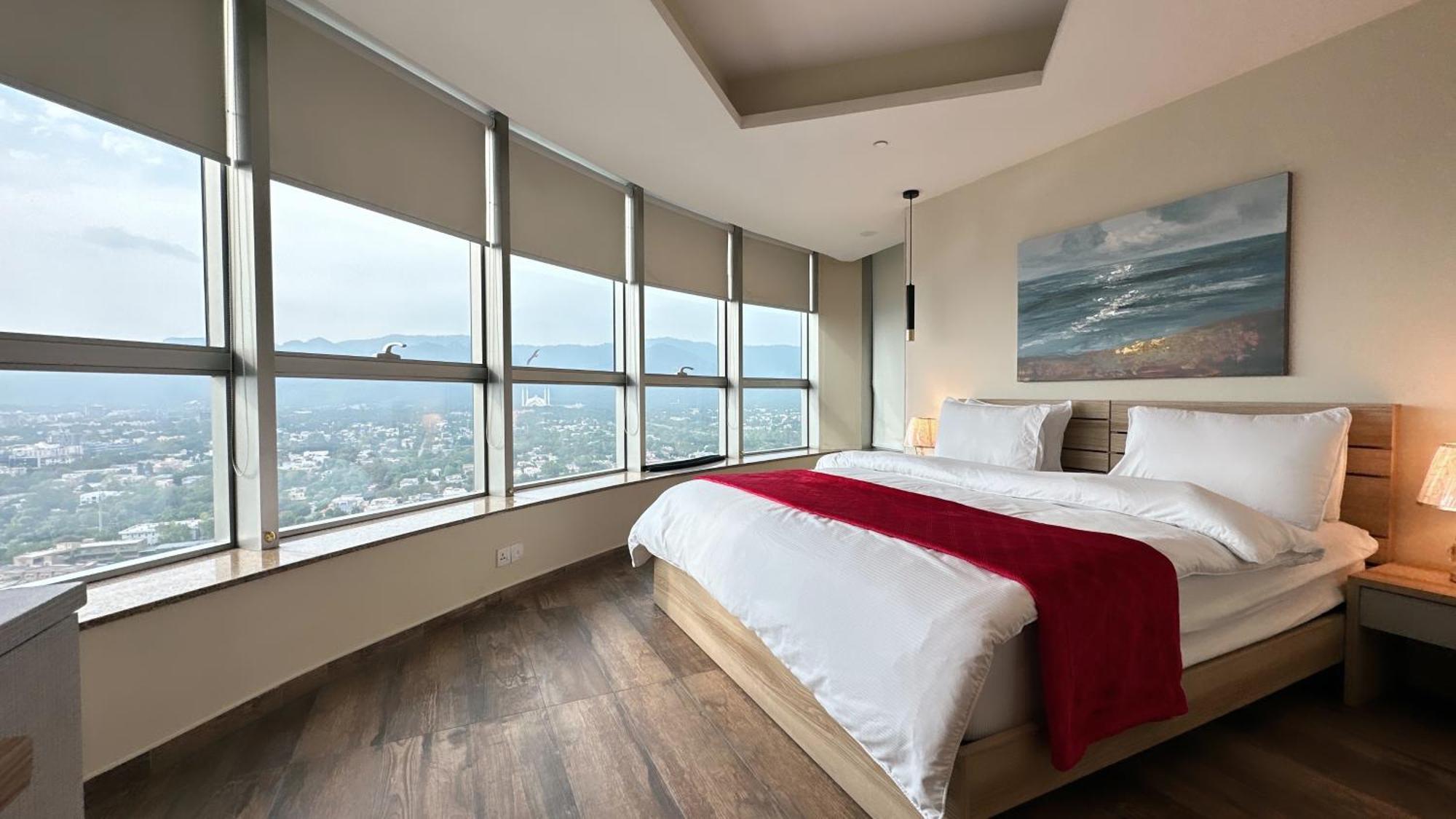 Centaurus Apartment City View Three Beds Islamabad Esterno foto