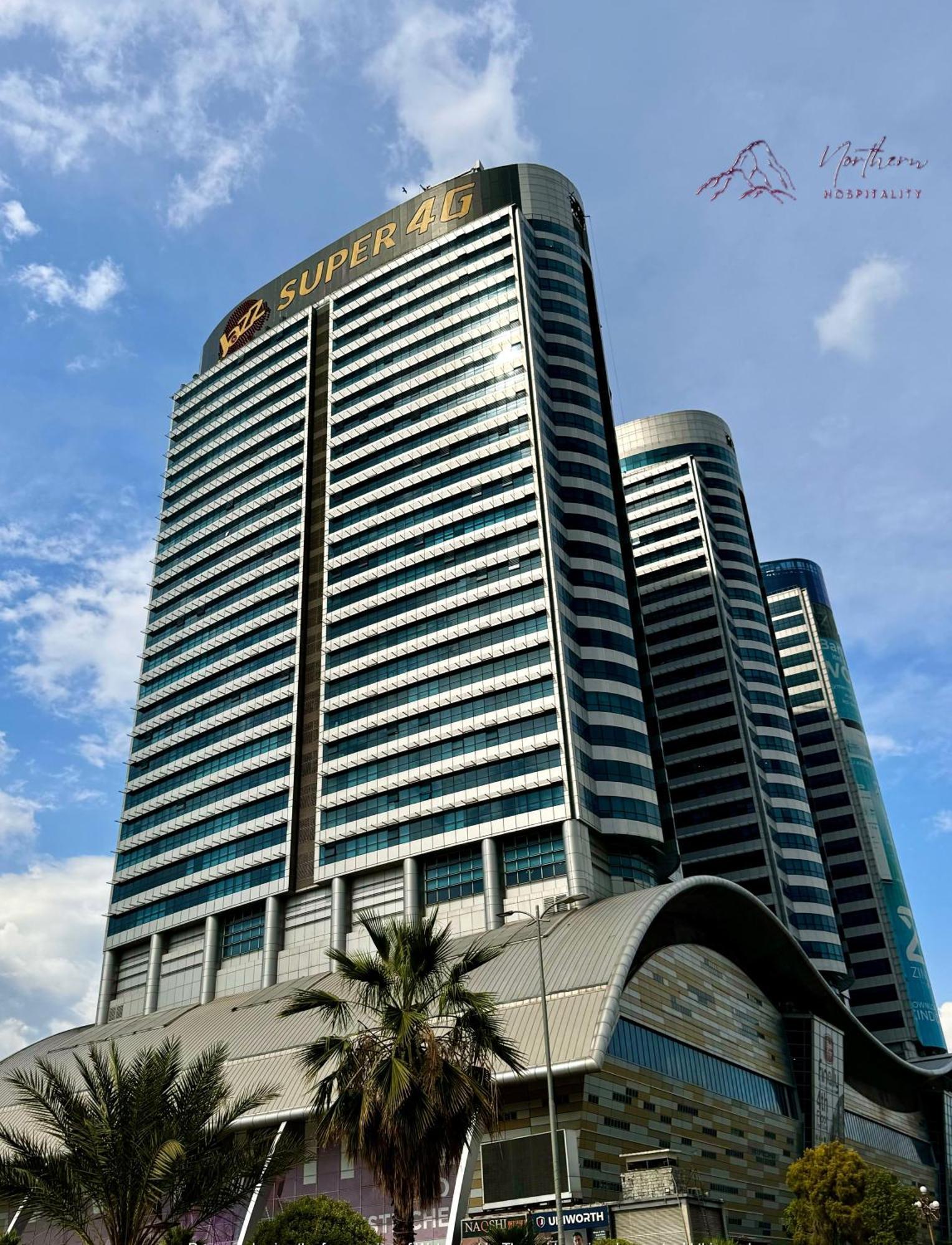 Centaurus Apartment City View Three Beds Islamabad Esterno foto